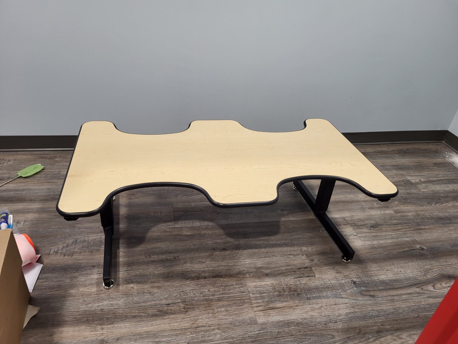 ERGOtable Adaptive Desk - Custom School Desk - Can-Dan
